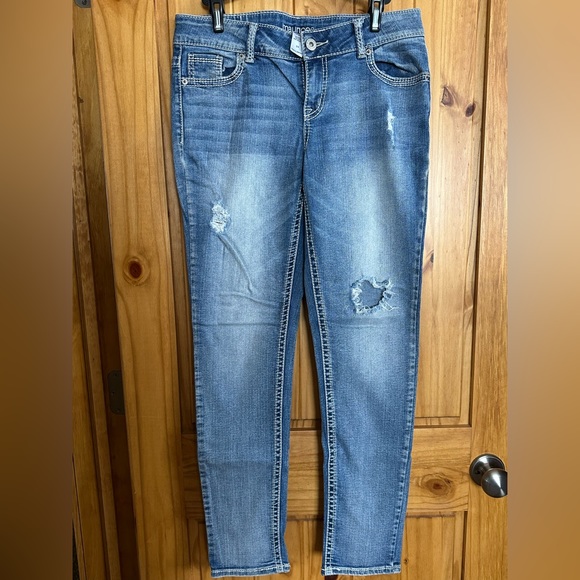EUC Maurice’s jeans size 3/4 - Picture 1 of 2